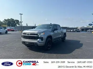 Chevrolet Silverado 1500 2024 4x4 RST 4 puertas Cabina Crew 5.8 pies. Caja corta