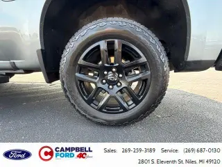 Chevrolet Silverado 1500 2024 4x4 RST 4 puertas Cabina Crew 5.8 pies. Caja corta
