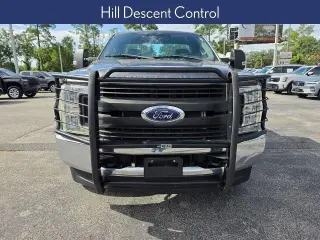 Ford F-250 Super Duty 2017 4x4 XL Cabina Regular 2 puertas 8 pies LB Pickup