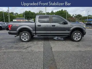 Ford F-150 2017 4x4 XL 4 puertas SuperCrew 5.5 pies. SB