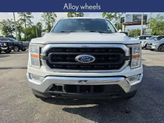 Ford F-150 2021 4x4 XLT 4 puertas SuperCrew 5.5 pies. Caja corta