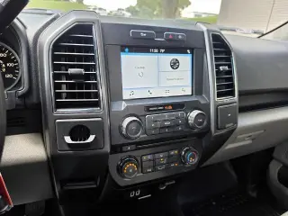 Ford F-150 2018 4x2 XLT Cabina Regular 2 puertas 6.5 pies. SB