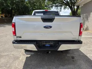 Ford F-150 2018 4x2 XLT Cabina Regular 2 puertas 6.5 pies. SB