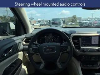 GMC Acadia 2023 Denali 4 puertas SUV familiar