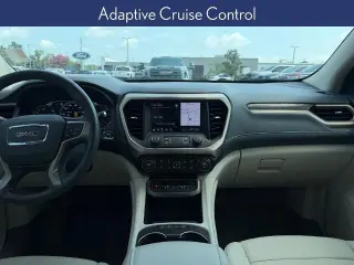 GMC Acadia 2023 Denali 4 puertas SUV familiar