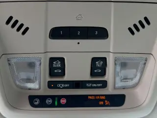GMC Acadia 2023 Denali 4 puertas SUV familiar
