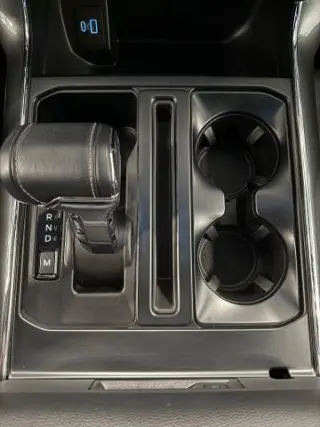 Ford F-150 2023 4x4 XLT 4 puertas SuperCrew 5.5 pies. SB