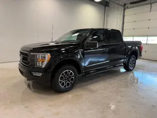 Ford F-150 2023 4x4 XLT 4 puertas SuperCrew 5.5 pies. SB