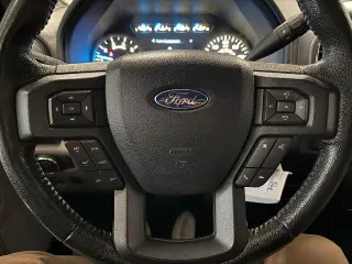 Ford F-150 2015 4x4 XLT 4 puertas SuperCab 6.5 pies. SB