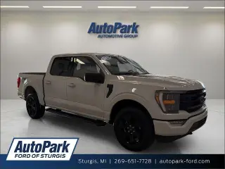 Ford F-150 2023 4x4 XLT 4 puertas SuperCrew 5.5 pies. SB