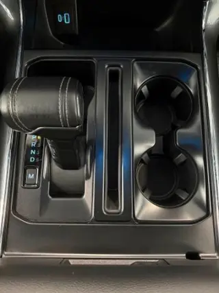 Ford F-150 2023 4x4 XLT 4 puertas SuperCrew 5.5 pies. SB