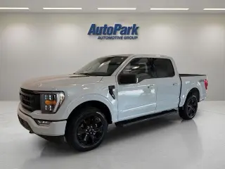 Ford F-150 2023 4x4 XLT 4 puertas SuperCrew 5.5 pies. SB