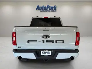 Ford F-150 2023 4x4 XLT 4 puertas SuperCrew 5.5 pies. SB