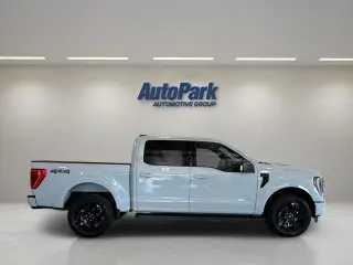 Ford F-150 2023 4x4 XLT 4 puertas SuperCrew 5.5 pies. SB