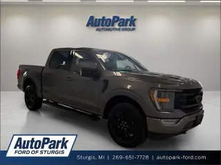 Ford F-150 2022 4x4 XLT 4 puertas SuperCrew 5.5 pies. SB