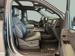 Ford F-150 2022 4x4 XLT 4 puertas SuperCrew 5.5 pies. SB