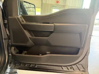 Ford F-150 2022 4x4 XLT 4 puertas SuperCrew 5.5 pies. SB
