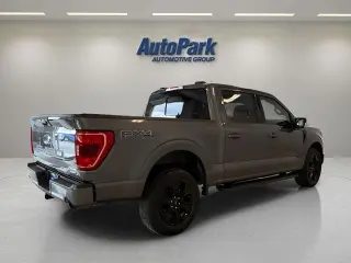 Ford F-150 2022 4x4 XLT 4 puertas SuperCrew 5.5 pies. SB