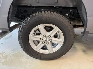 Ford F-150 2024 4x4 XLT 4 puertas SuperCrew 6.5 pies. SB