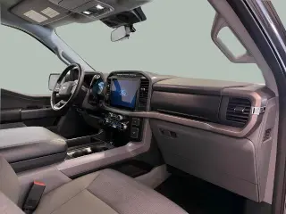 Ford F-150 2024 4x4 XLT 4 puertas SuperCrew 6.5 pies. SB