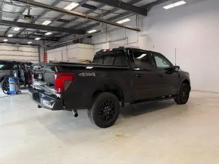 Ford F-150 2024 4x4 XLT 4 puertas SuperCrew 6.5 pies. SB