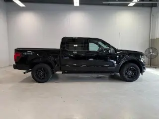 Ford F-150 2024 4x4 XLT 4 puertas SuperCrew 6.5 pies. SB