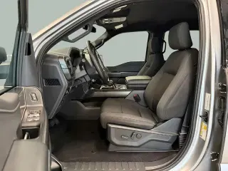 Ford F-150 2024 4x4 XLT 4 puertas SuperCrew 5.5 pies. SB