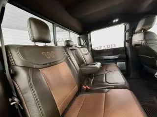 Ford F-150 2021 4x2 King Ranch 4 puertas SuperCrew 5.5 pies. SB