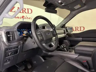 Ford F-150 2023 4x4 Lariat 4 puertas SuperCrew 6.5 pies. SB