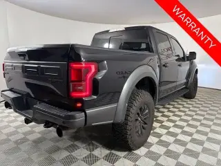 Ford F-150 2018 4x4 Raptor 4 puertas SuperCrew 5.5 pies. SB