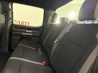Ford F-150 2019 4x4 Raptor 4 puertas SuperCrew 5.5 pies. SB