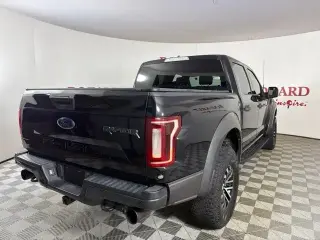 Ford F-150 2019 4x4 Raptor 4 puertas SuperCrew 5.5 pies. SB
