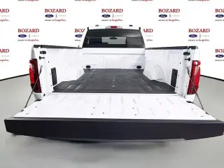 Ford F-150 2025 4x4 XL Cabina Regular 2 puertas 6.5 pies. SB