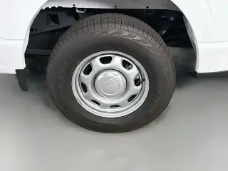 Ford F-150 2025 4x4 XL Cabina Regular 2 puertas 6.5 pies. SB