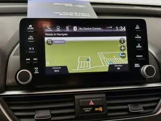 Honda Accord 2018 Touring 4 puertas Sedán (1.5T I4)