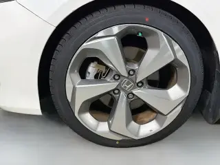 Honda Accord 2018 Touring 4 puertas Sedán (1.5T I4)