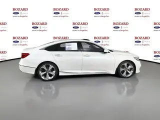 Honda Accord 2018 Touring 4 puertas Sedán (1.5T I4)