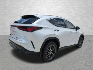 Lexus NX 350 2024 AWD Premium 4 puertas Crossover