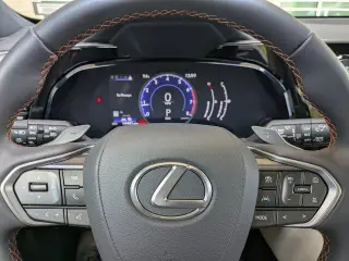 Lexus NX 350 2024 AWD Premium 4 puertas Crossover