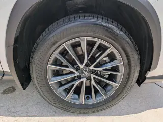 Lexus NX 350 2024 AWD Premium 4 puertas Crossover