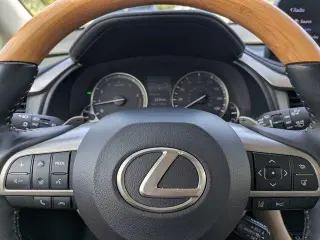 Lexus RX 350 2022 4 puertas SUV