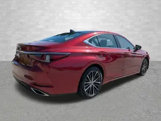 Lexus ES 350 2022 4 puertas Sedan