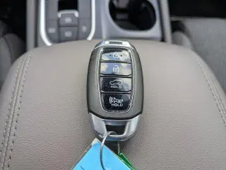 Hyundai SANTA FE 2019 SEL 2.4L 4 puertas Crossover