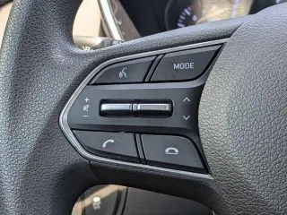 Hyundai SANTA FE 2019 SEL 2.4L 4 puertas Crossover