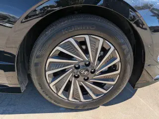 Hyundai SONATA Híbrido 2024 Limited 4 puertas Sedan