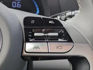 Hyundai ELANTRA 2026 SEL Sport 4 puertas Sedan