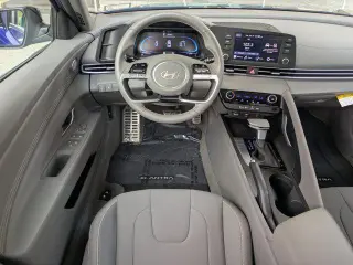 Hyundai ELANTRA 2025 SEL Sport 4 puertas Sedan