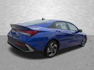 Hyundai ELANTRA 2025 SEL Sport 4 puertas Sedan