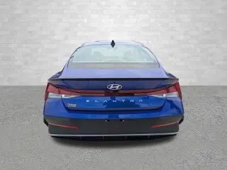 Hyundai ELANTRA 2025 SEL Sport 4 puertas Sedan