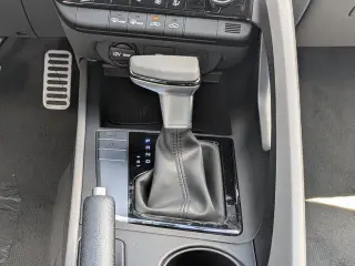 Hyundai ELANTRA 2025 SEL Sport 4 puertas Sedan